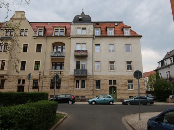 Paul-Büttner-Str. 9 